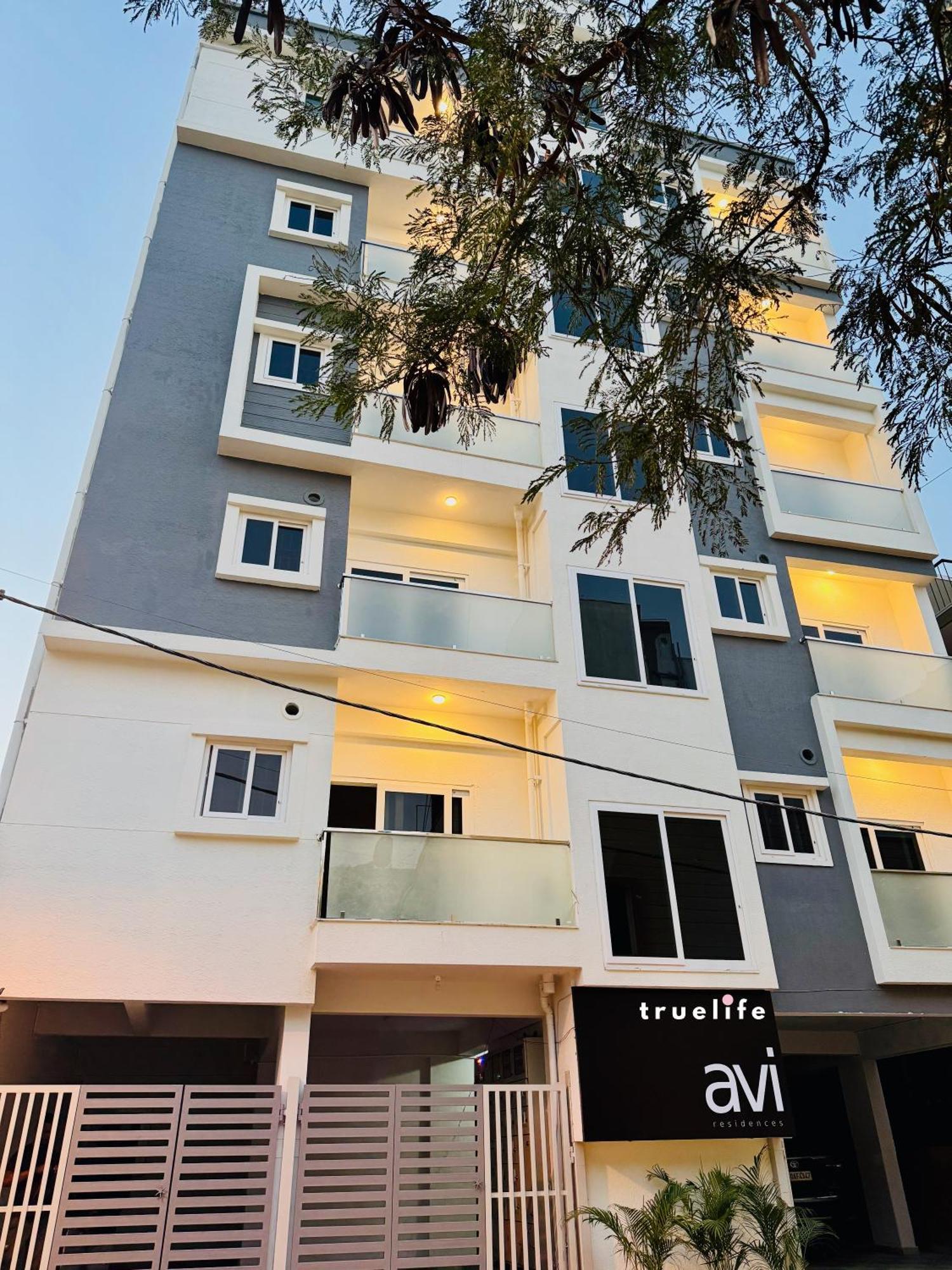 Truelife Whitefield - Premium 1 Bhk Apartments - Prime Location - Easy Access To Main Rd - Metro - Itpl - Fast Wifi - Kitchen - Smart Tv - Power Backup - Park - Garden Views 班加罗尔 外观 照片