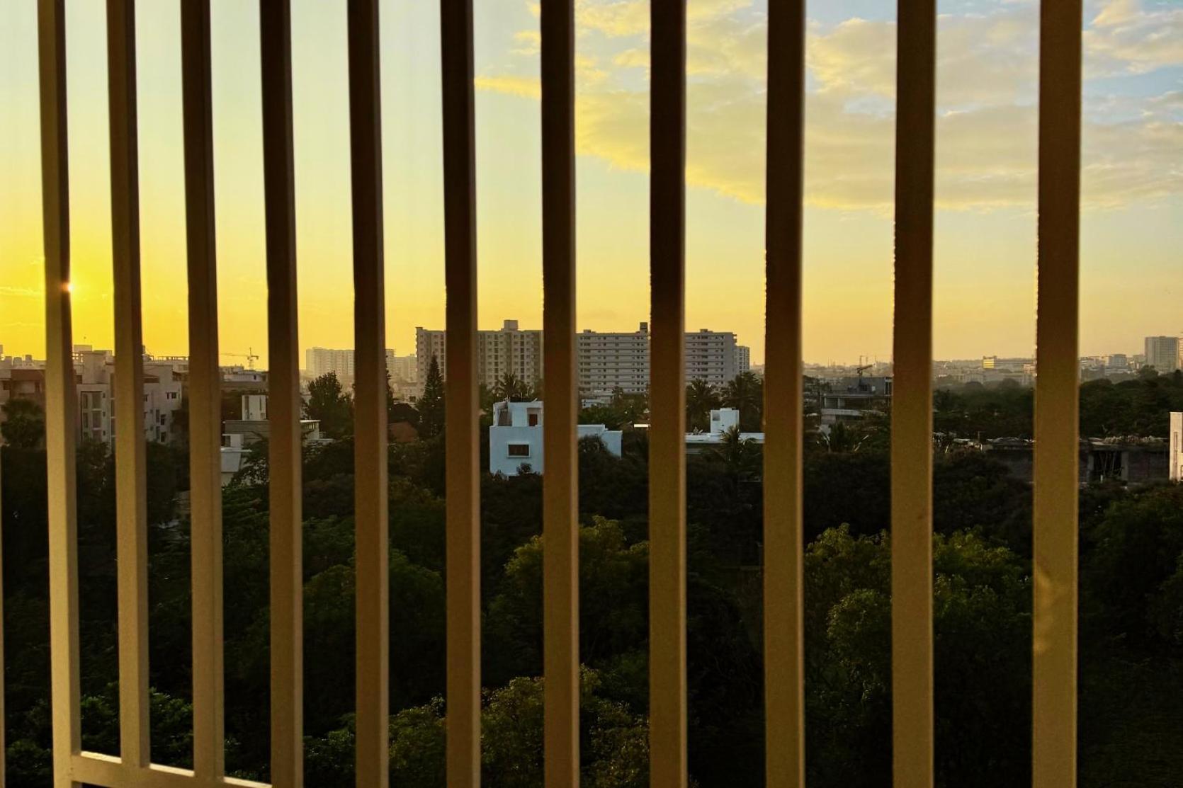 Truelife Whitefield - Premium 1 Bhk Apartments - Prime Location - Easy Access To Main Rd - Metro - Itpl - Fast Wifi - Kitchen - Smart Tv - Power Backup - Park - Garden Views 班加罗尔 外观 照片