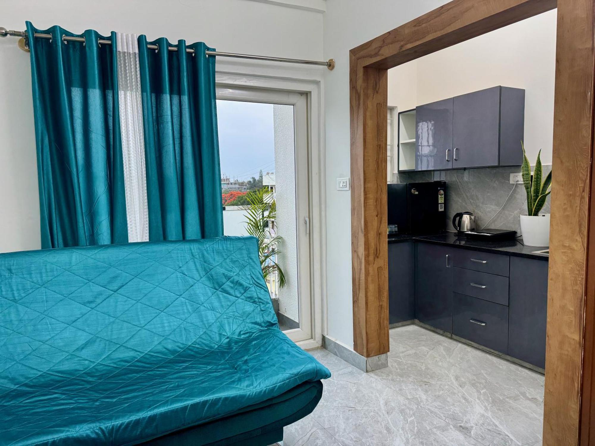 Truelife Whitefield - Premium 1 Bhk Apartments - Prime Location - Easy Access To Main Rd - Metro - Itpl - Fast Wifi - Kitchen - Smart Tv - Power Backup - Park - Garden Views 班加罗尔 外观 照片